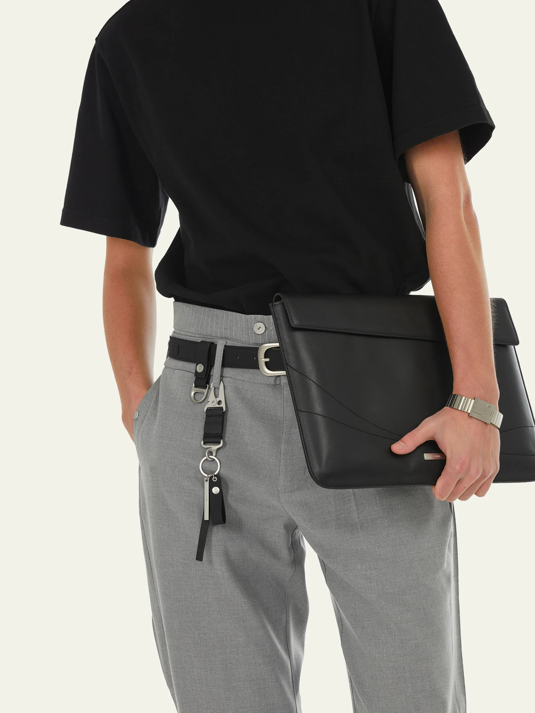 007 - Basics Macbook Case - Image 3