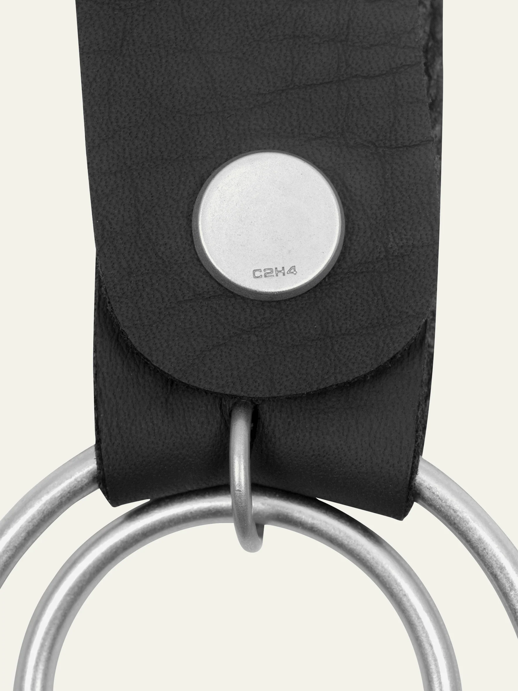 007 - Kazimir Key Ring - Image 8