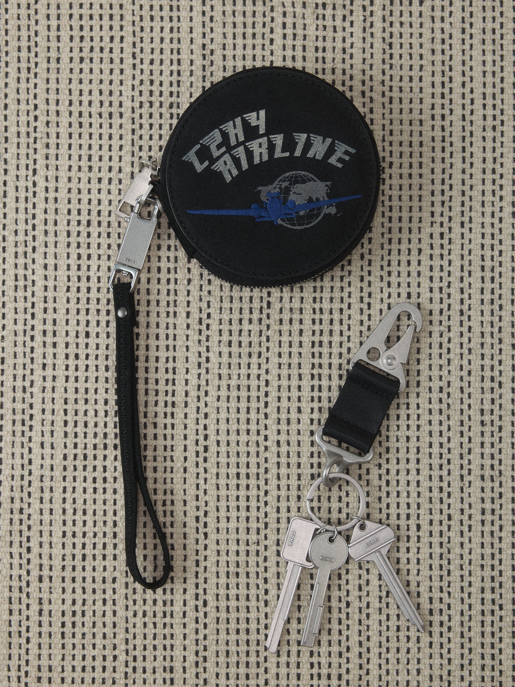010 - C2H4 Airline Pouch - Image 3