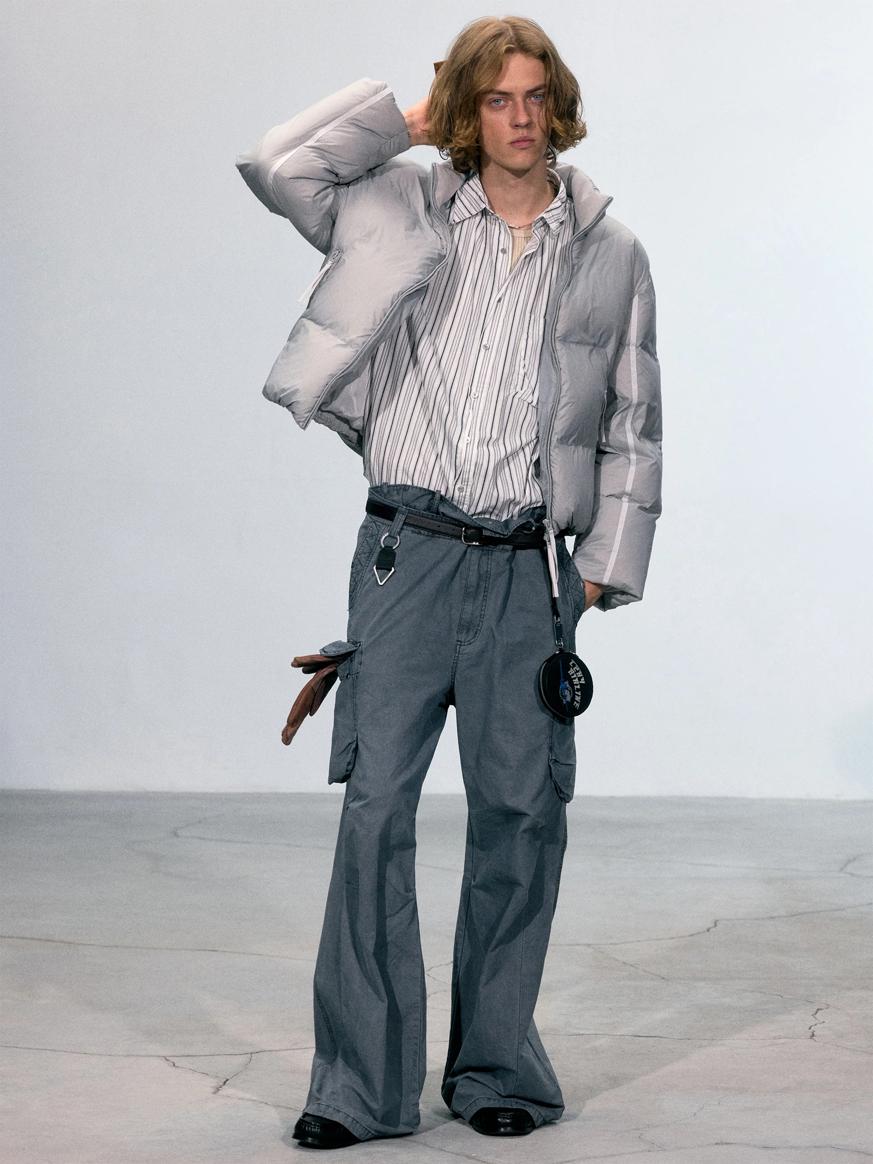 010 - C2H4 Airline Pouch - Image 8