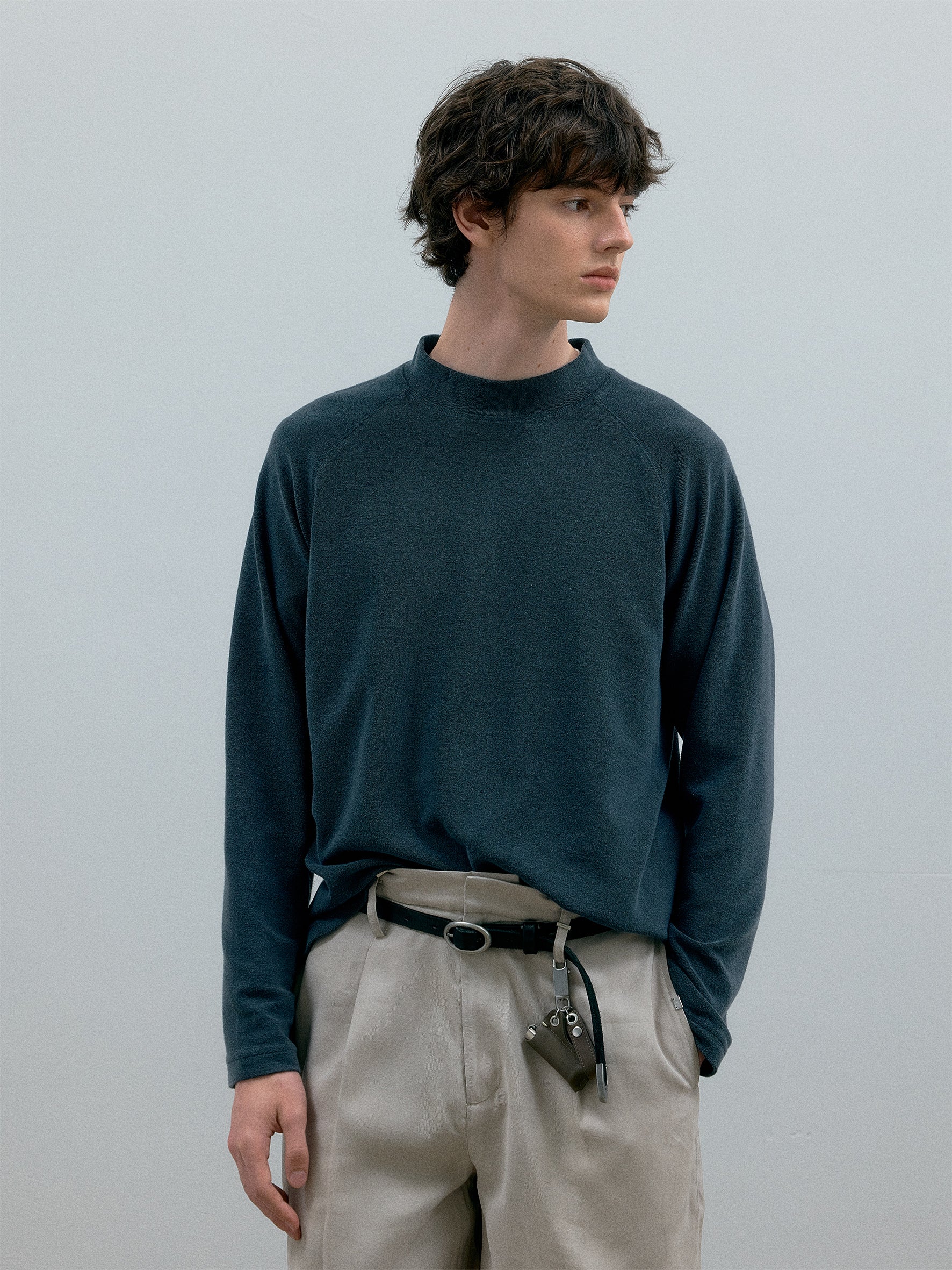 011 - Architect Loose Long-Sleeves - Image 2