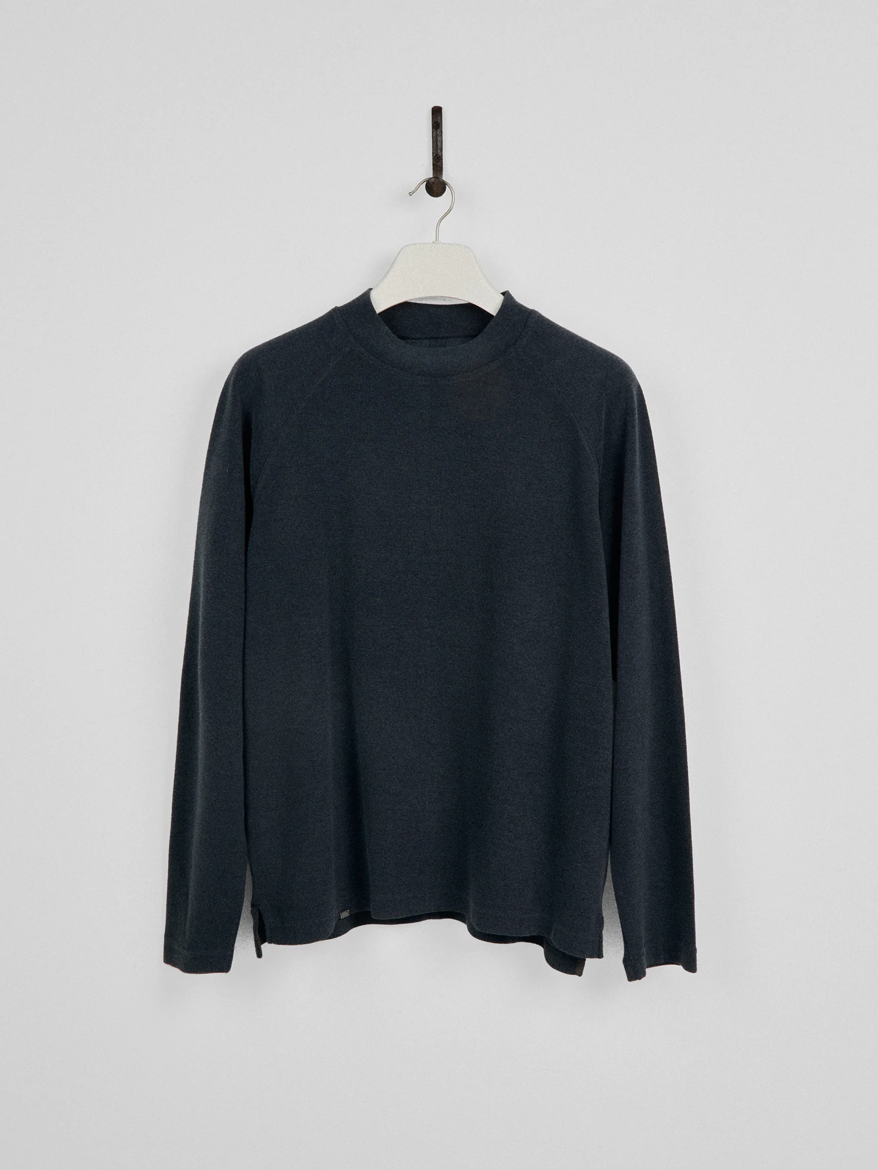 011 - Architect Loose Long-Sleeves - Image 5