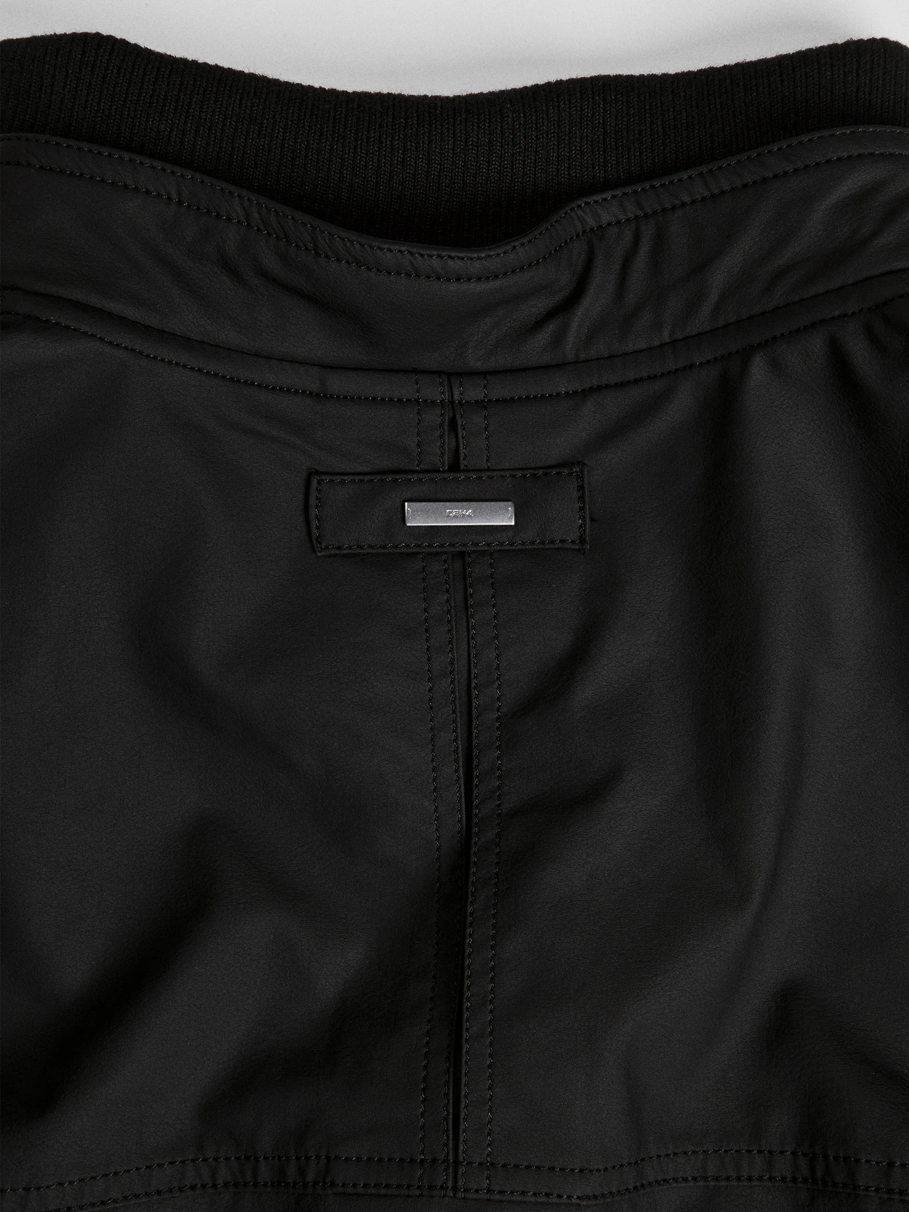 011 - Bourne Zipper Jacket - Image 11