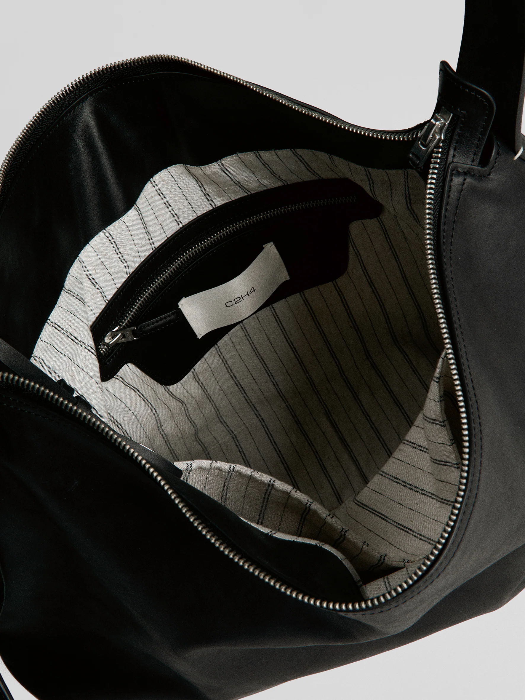 011 - Brentwood Alley Bag - Image 8