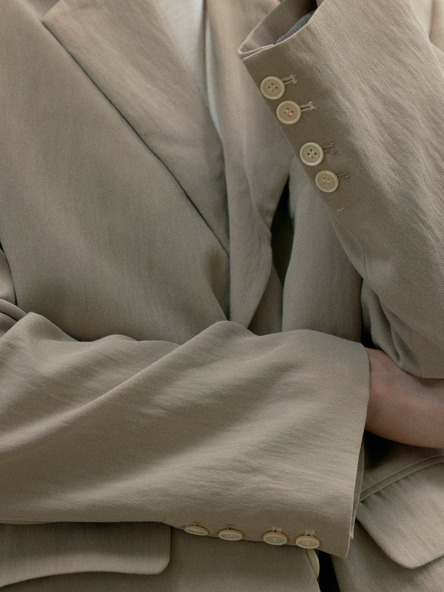 011 - Brentwood Alley Blazer - Image 6