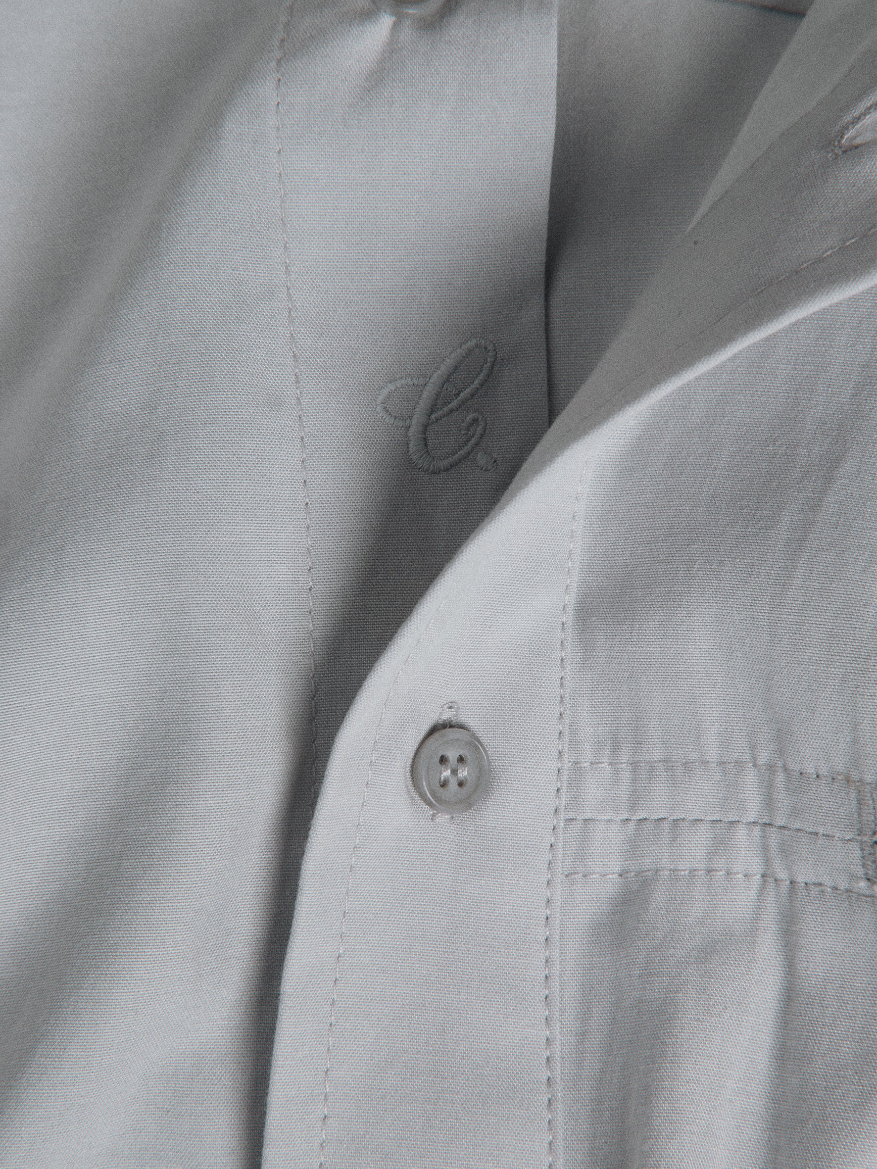 011 - Curator Basic Shirt - Image 12