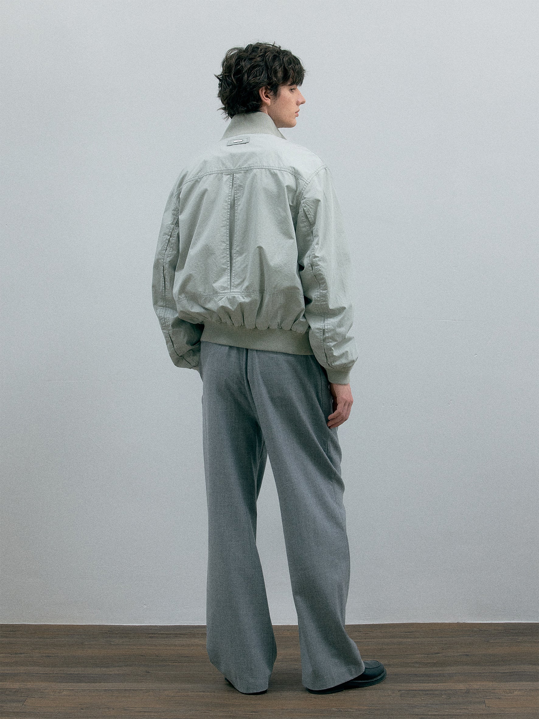 011 - Curator Zipper Jacket - Image 4