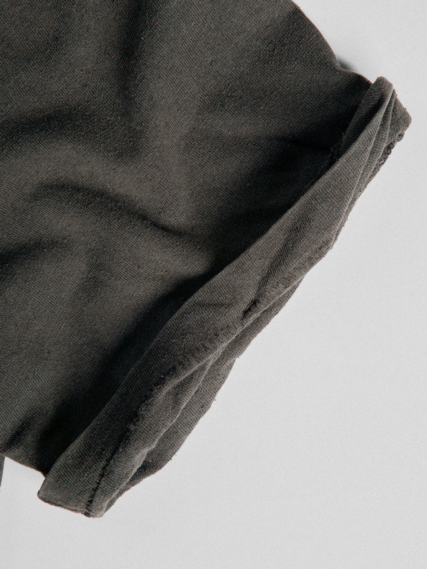 011 - Founder Roll-up T-shirt - Image 19