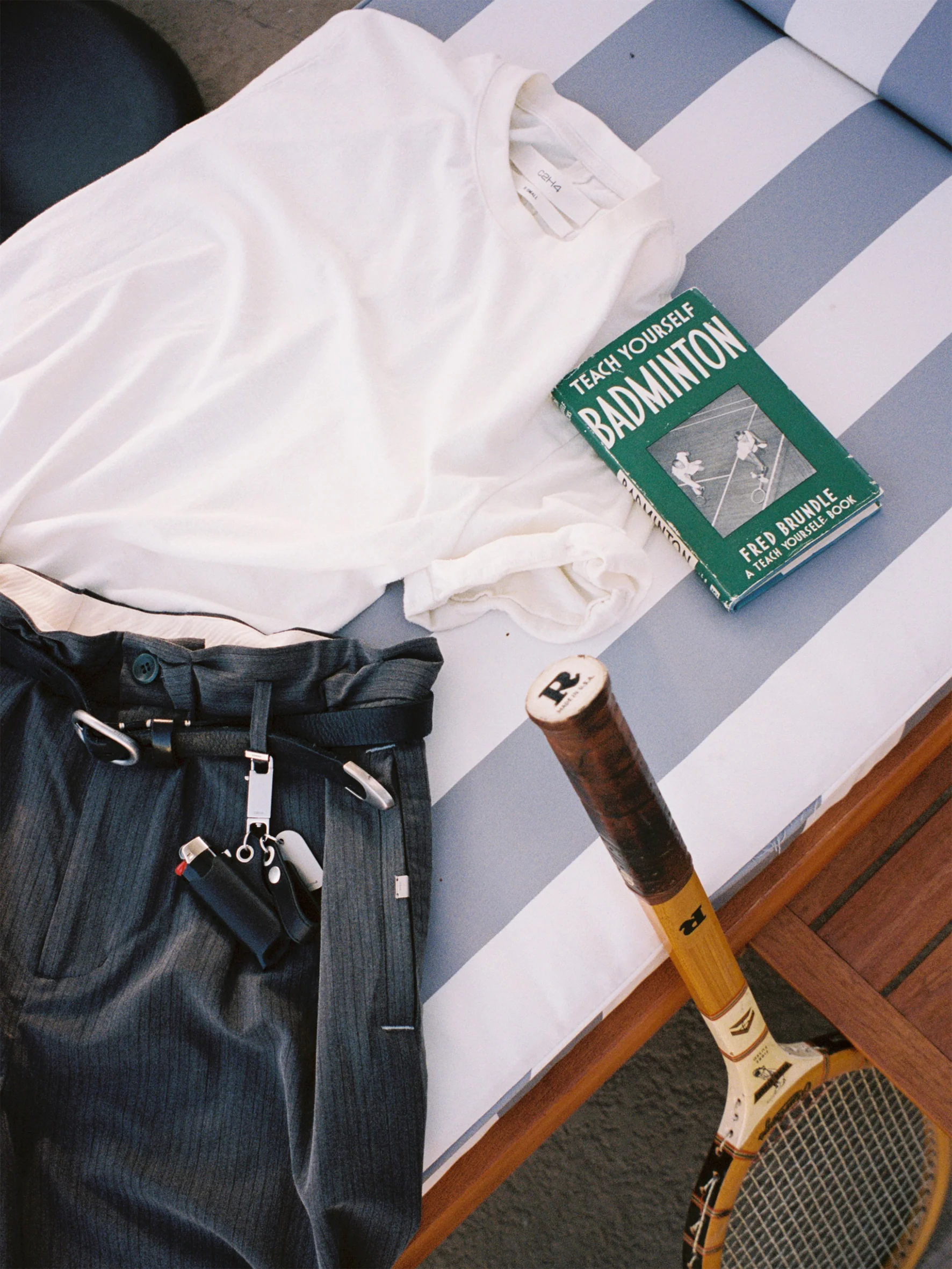 011 - Founder Roll-up T-shirt - Image 5