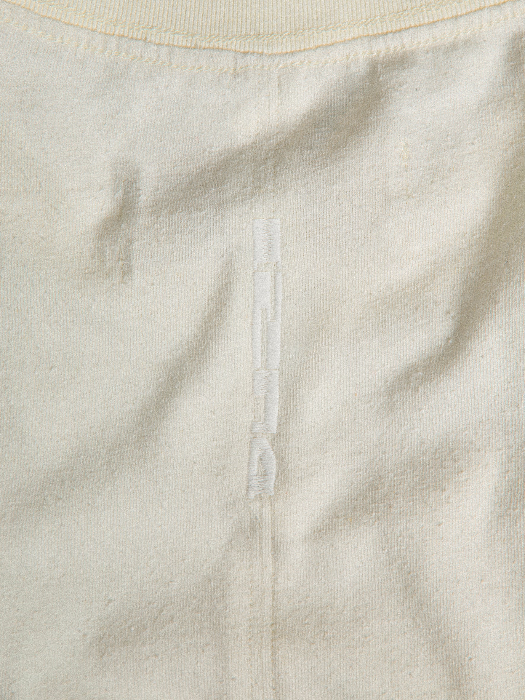 011 - Founder Roll-up T-shirt - Image 9