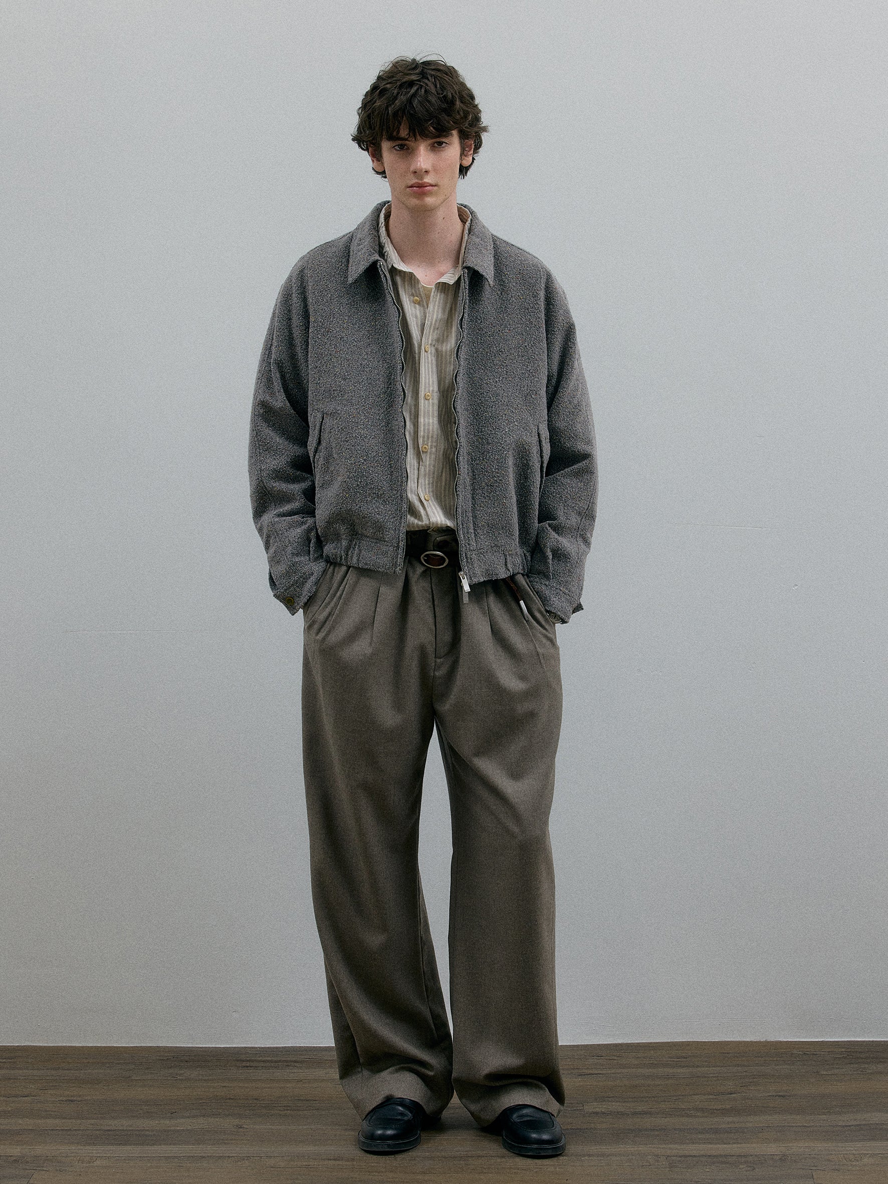011 - Kensington Profile Jacket - Image 19