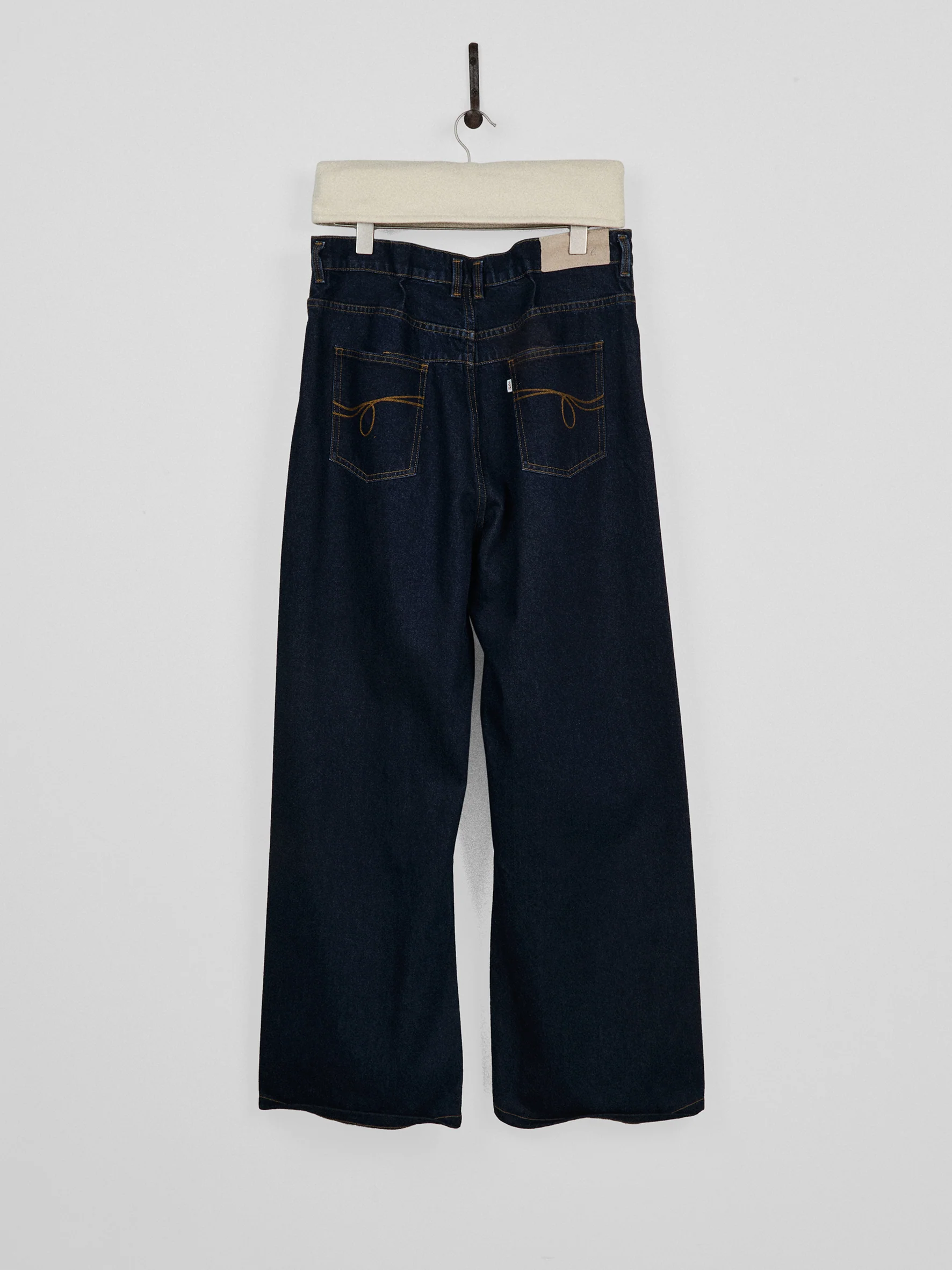 011 - La Roche Afternoon Jeans - Image 19