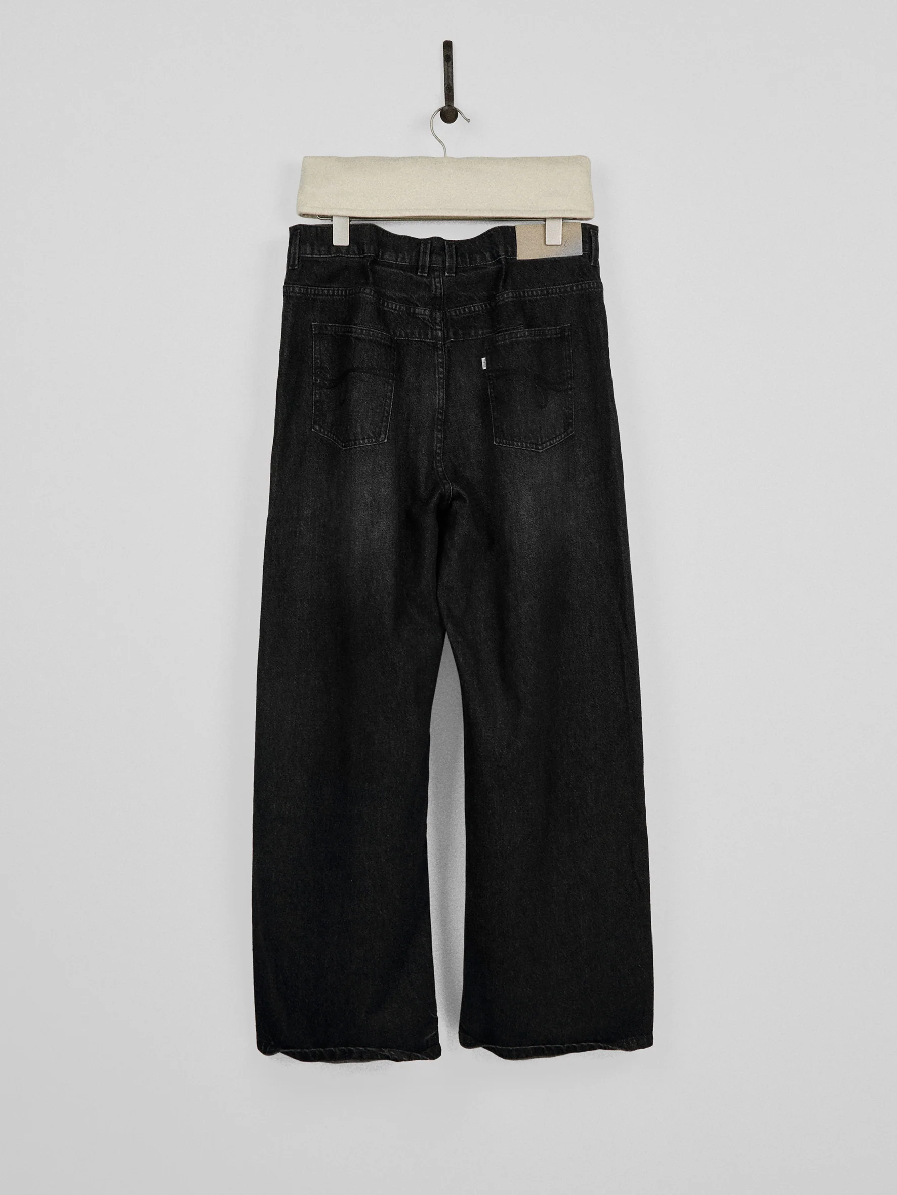 011 - La Roche Afternoon Jeans - Image 6