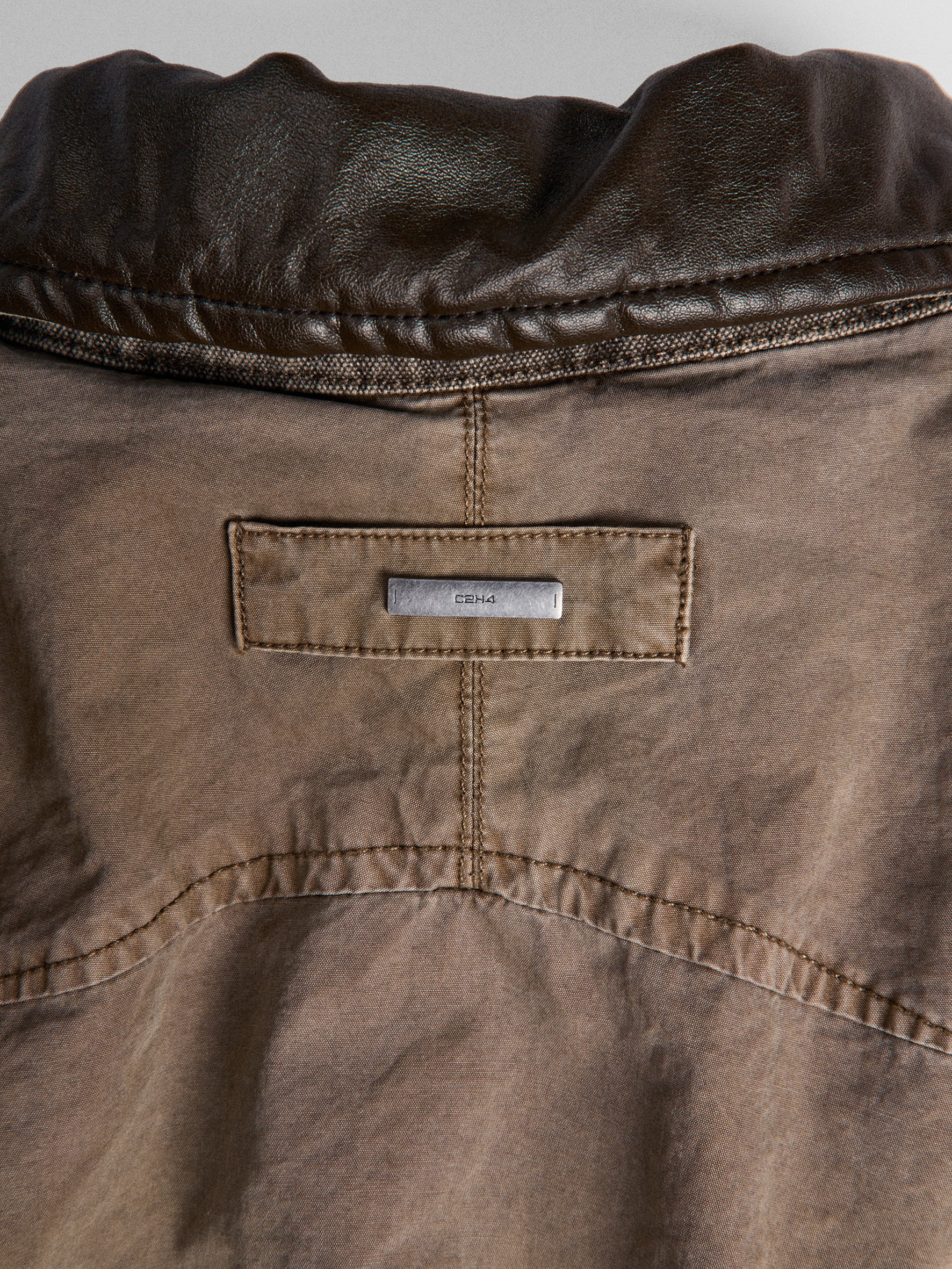 011 - Mechanist Quilted Work Jacket - Image 16