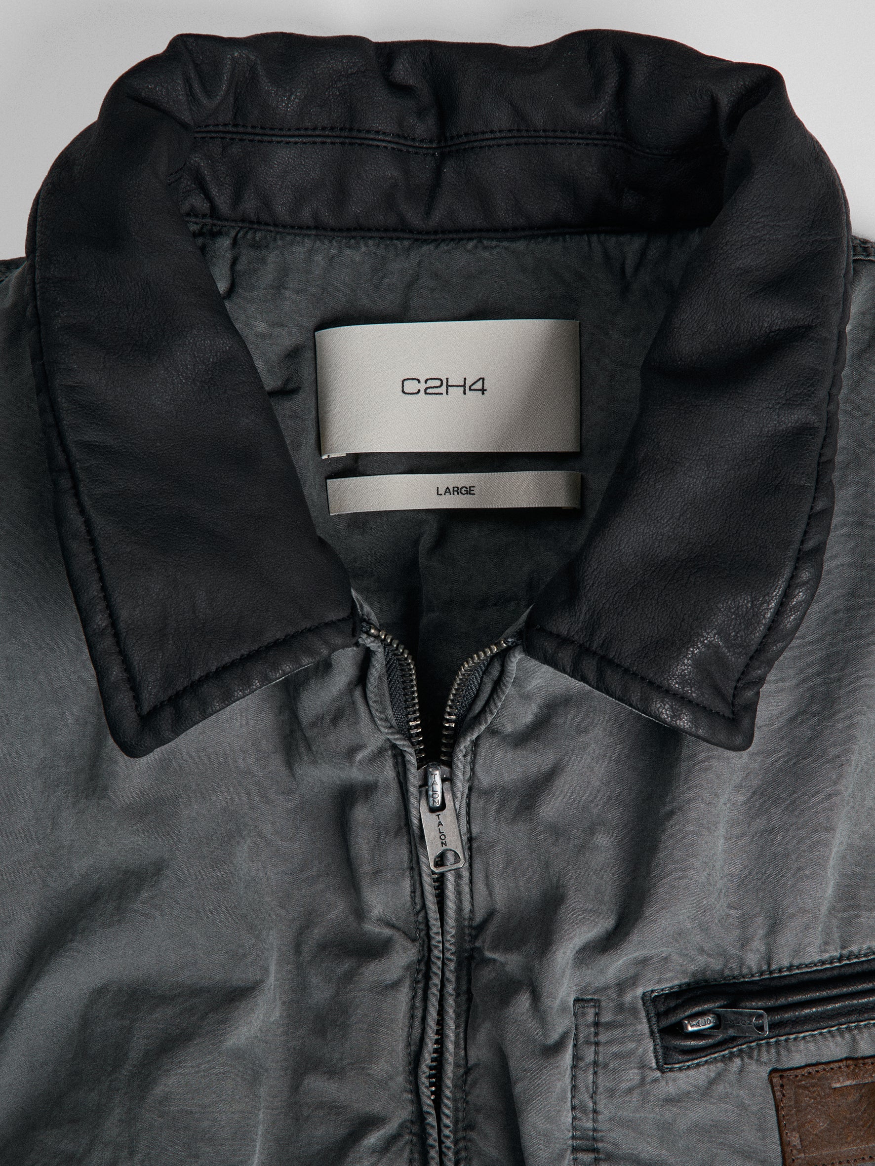 011 - Mechanist Quilted Work Jacket - Image 24