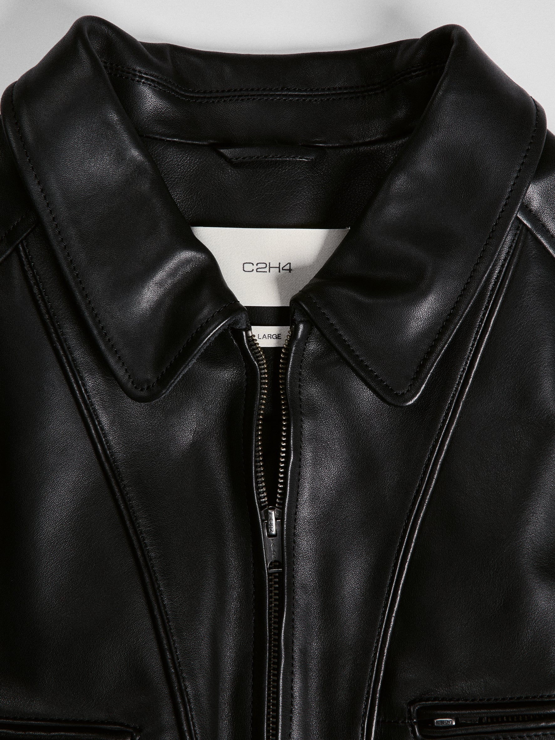 011 - Moccasin Memory Faded A-2 Leather Jacket - Image 11