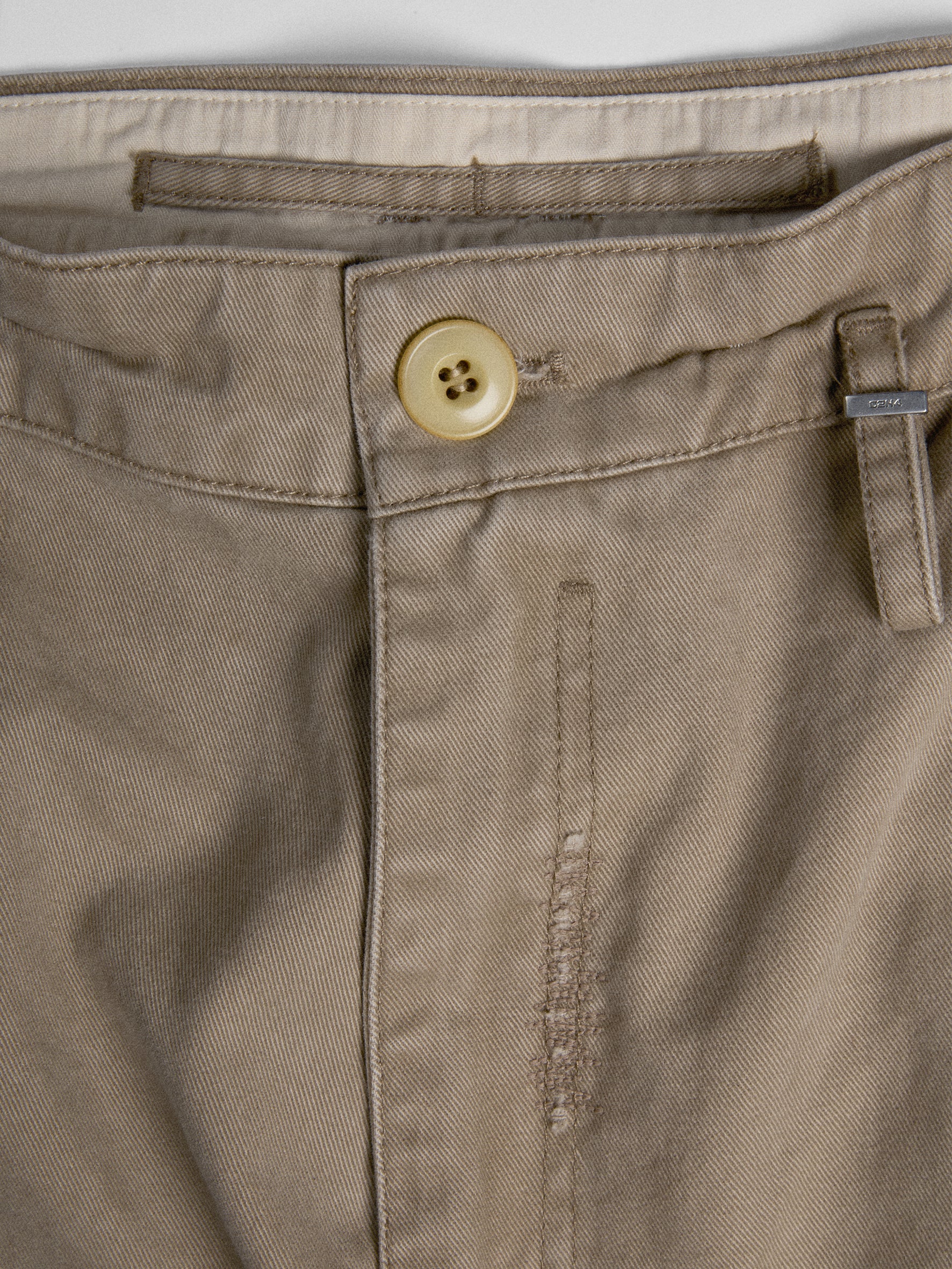 011 - Moccasin Memory Faded Chino - Image 11