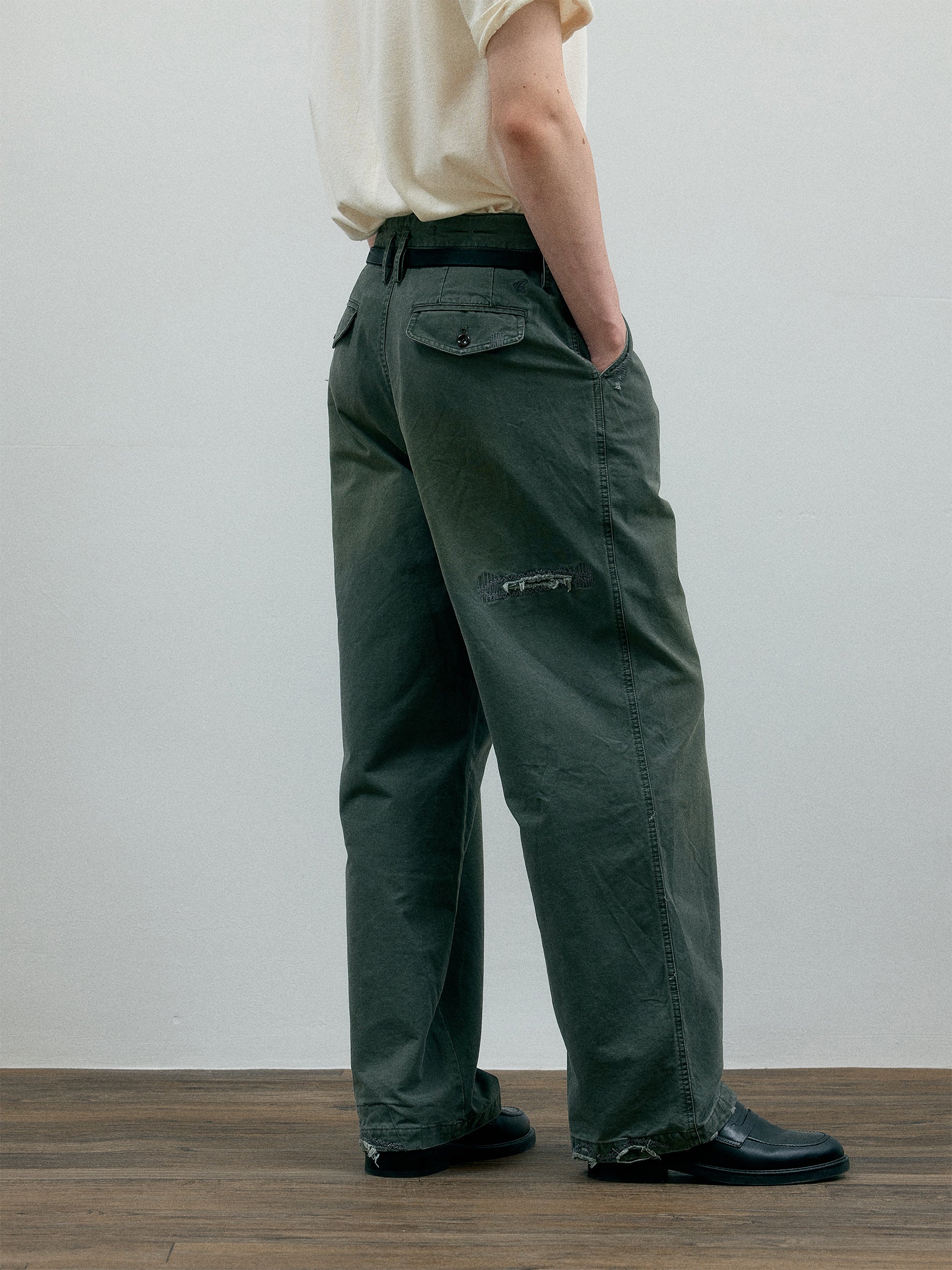 011 - Moccasin Memory Faded Chino - Image 17