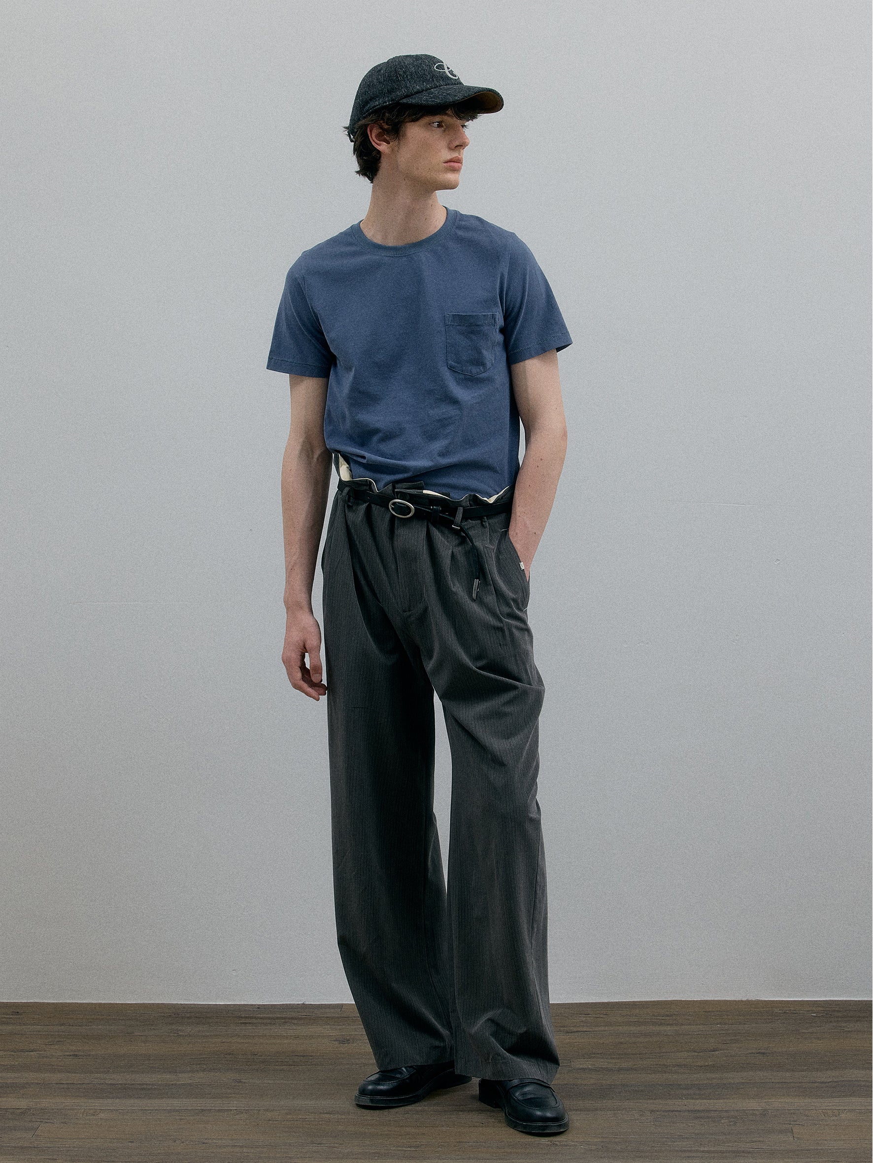 011 - Old Time Wardrobe Wrinkled Pocket T-shirt - Image 12
