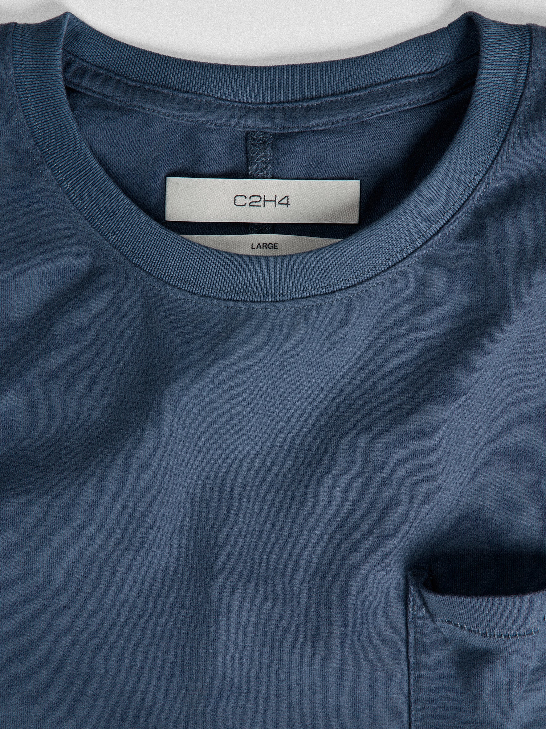 011 - Old Time Wardrobe Wrinkled Pocket T-shirt - Image 15
