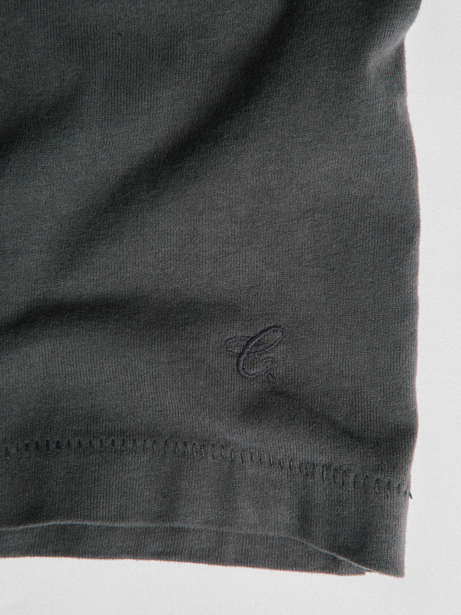 011 - Old Time Wardrobe Wrinkled Pocket T-shirt - Image 8
