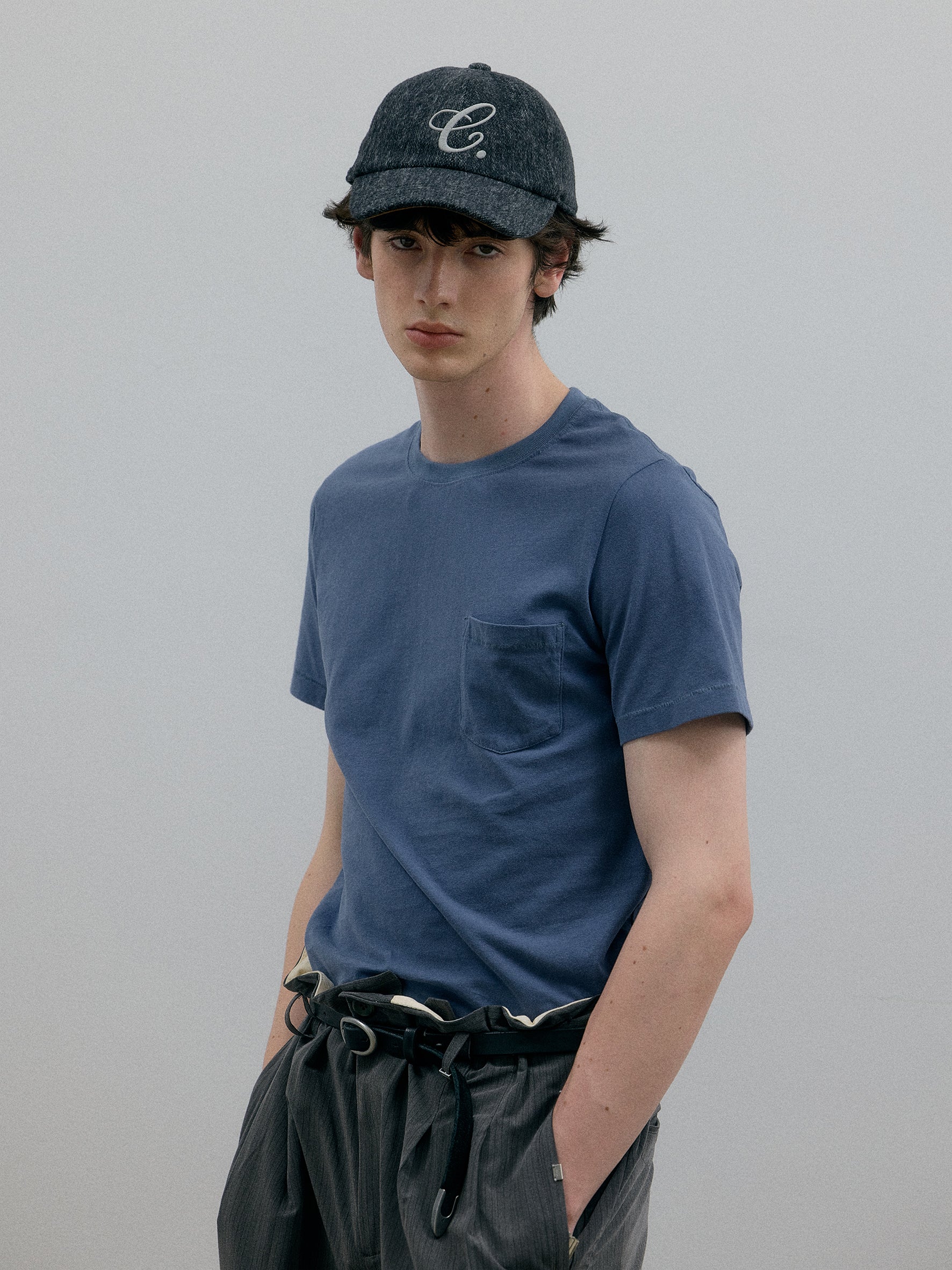011 - Old Time Wardrobe Wrinkled Pocket T-shirt - Image 9