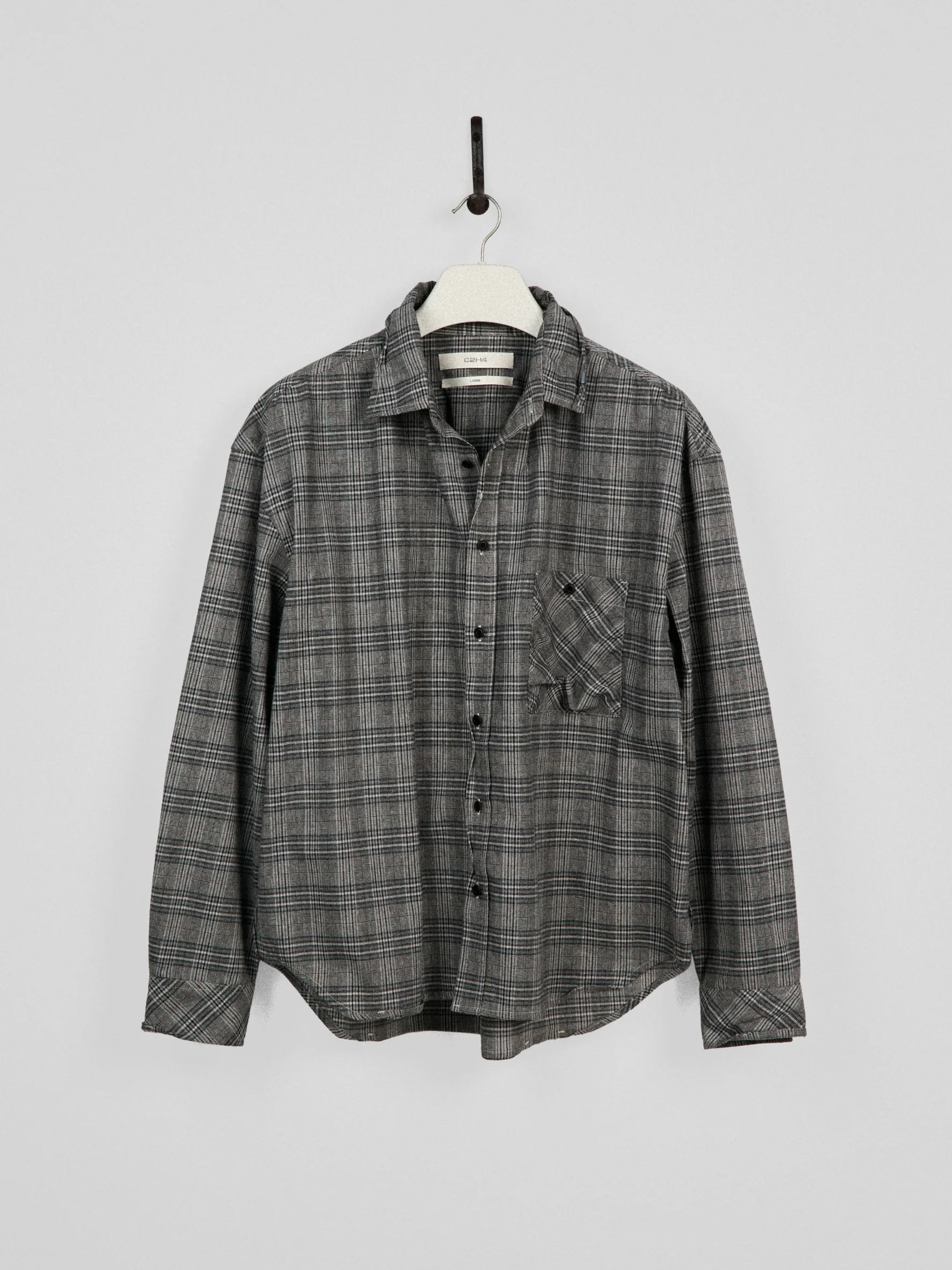 011 - Old Time Wardrobe Wrinkled Shirt - Image 5