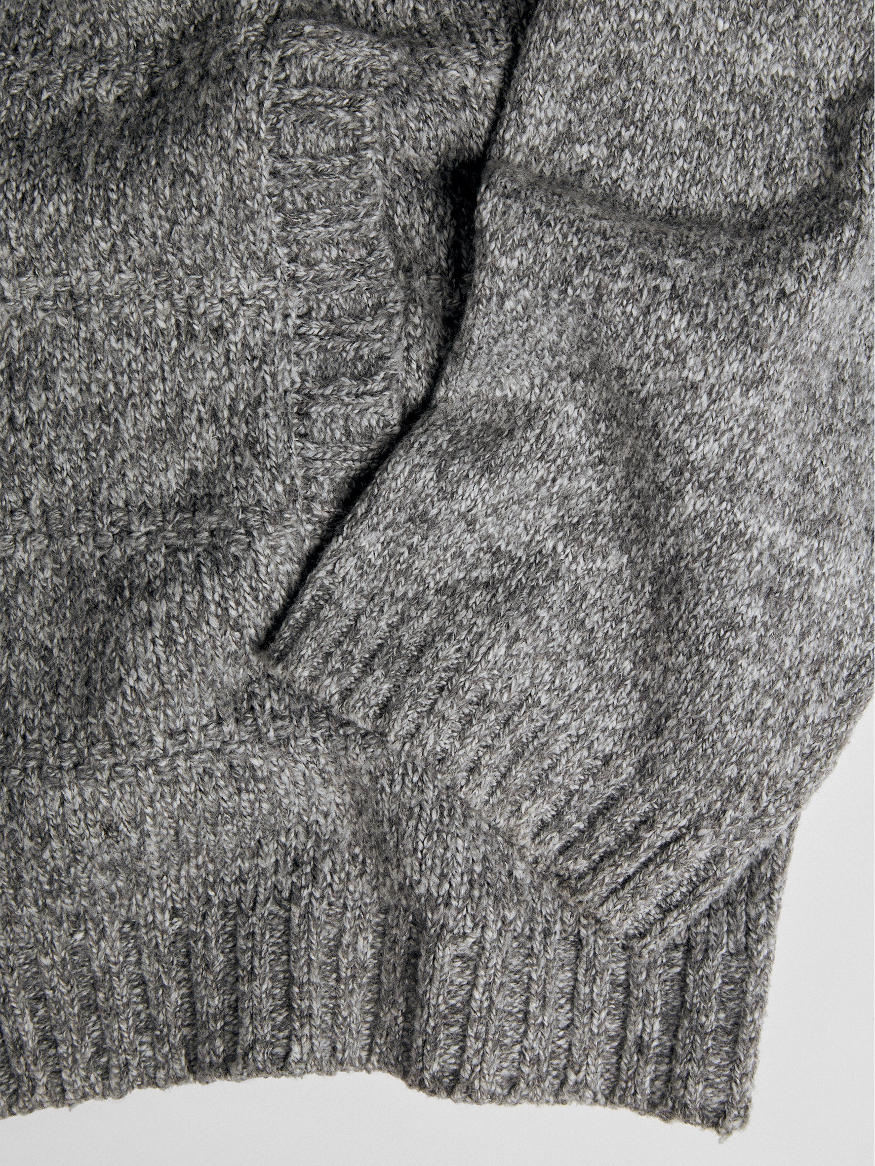 011 - Rosebay Fuzzy Cardigan - Image 13