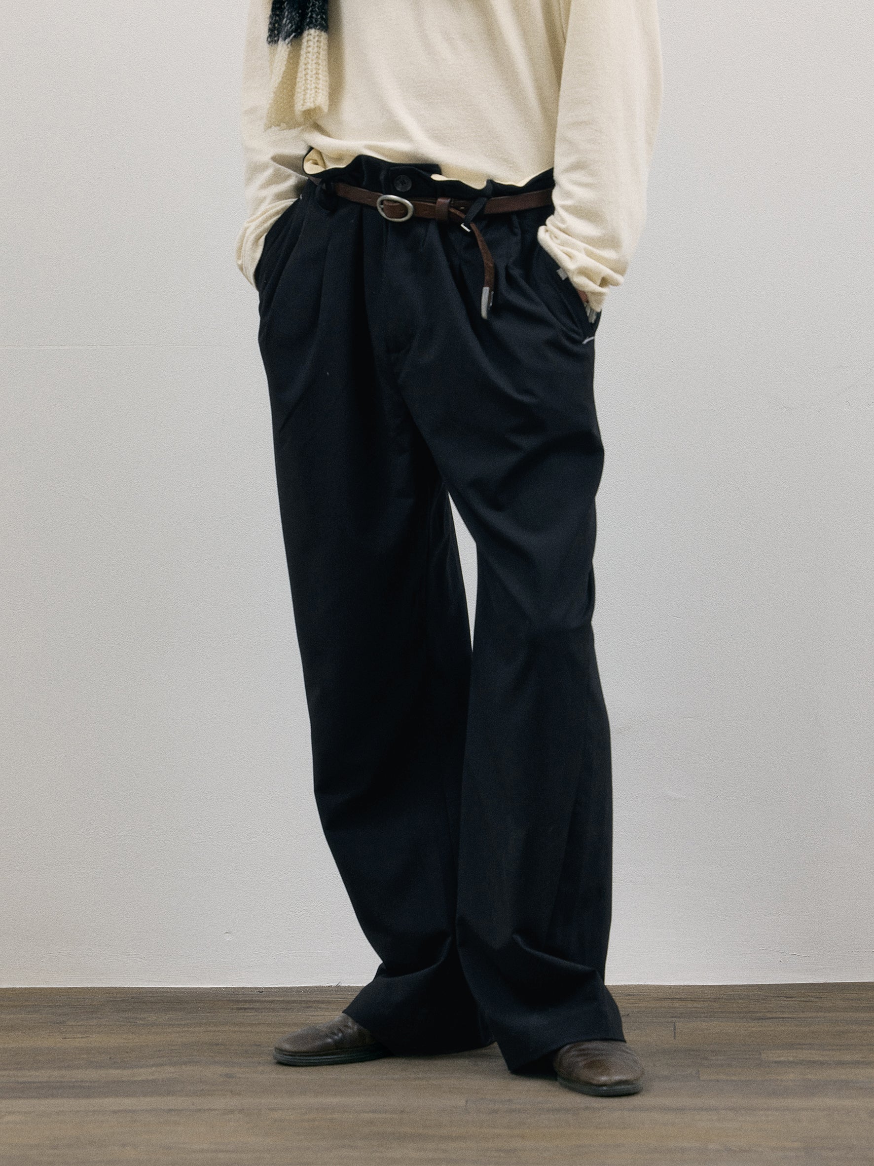 011 - Vrille Tailored Pants - Image 11
