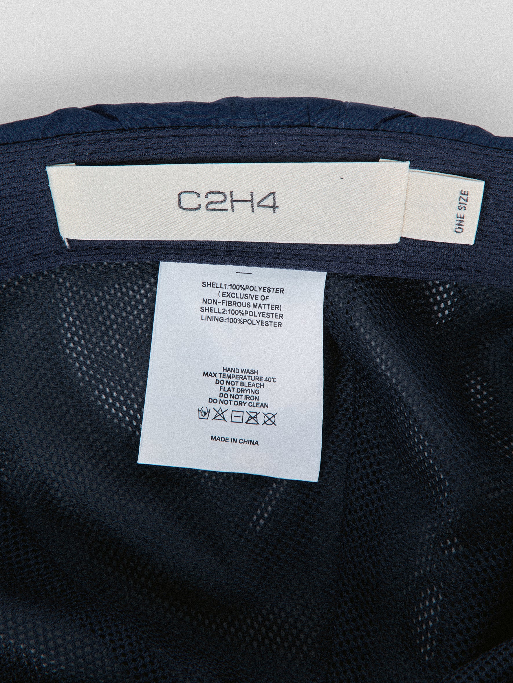 011 - Wimbledon Nylon Cap - Image 10