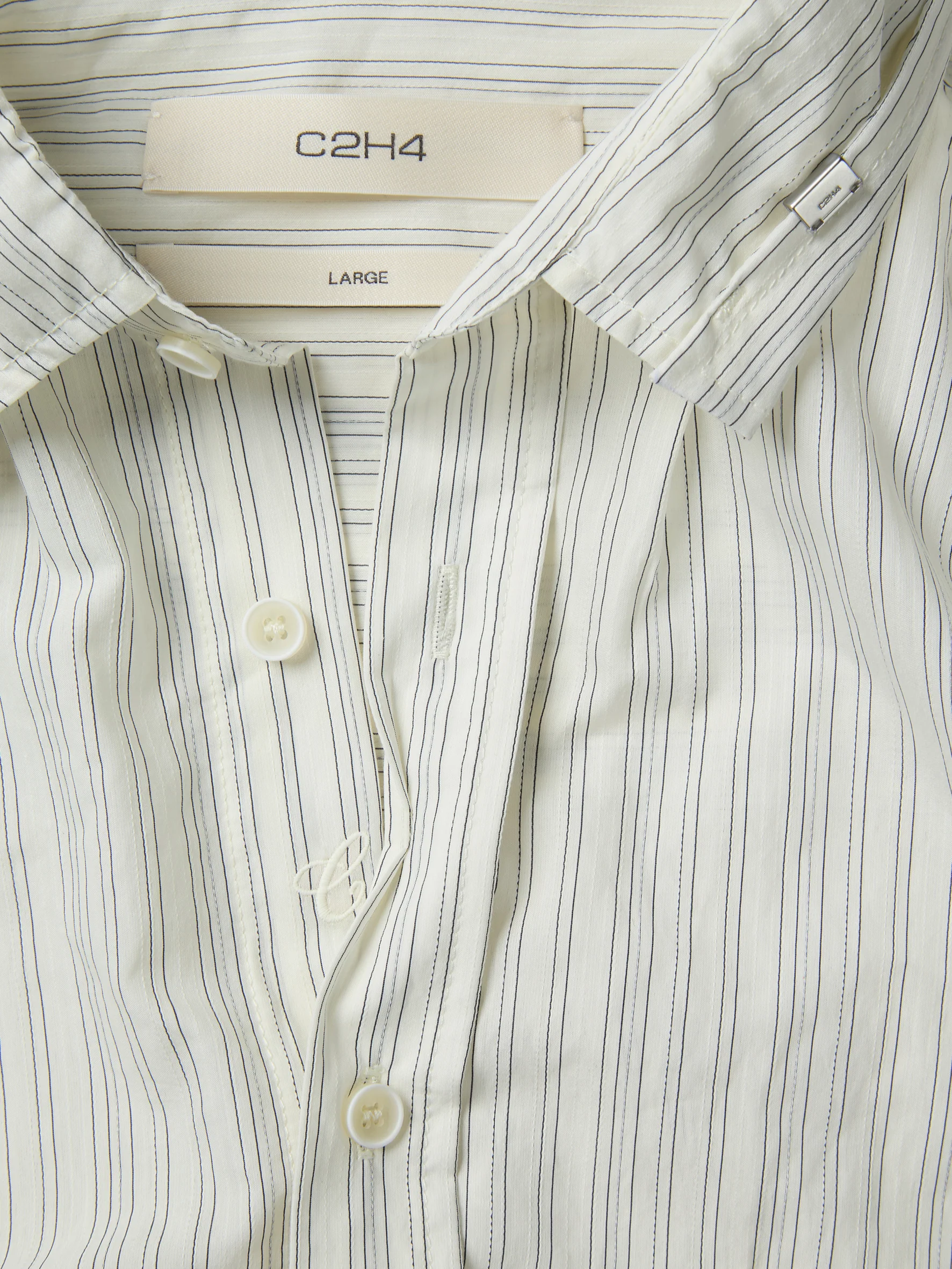 012 - Old Time Wardrobe Wrinkled Shirt - Image 22