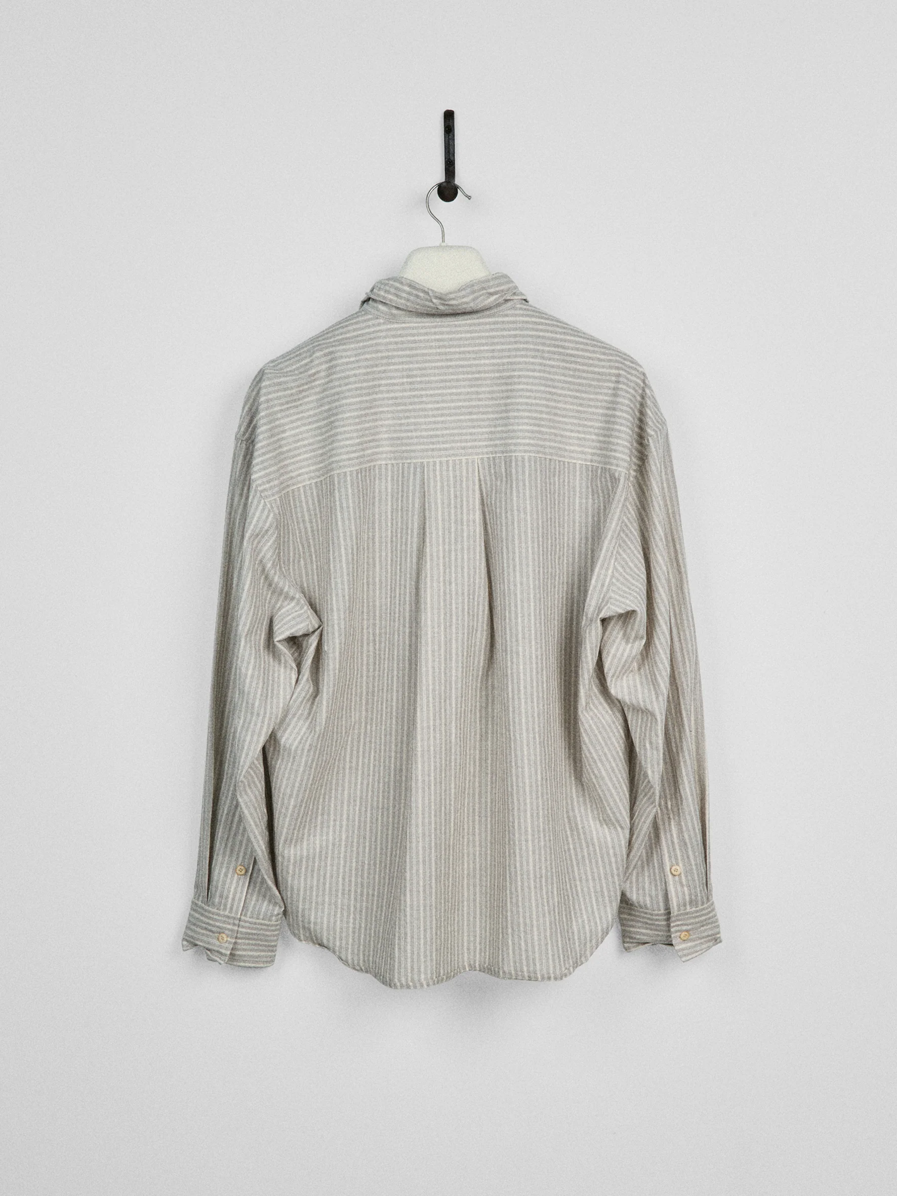 011 - Old Time Wardrobe Wrinkled Shirt - Image 15